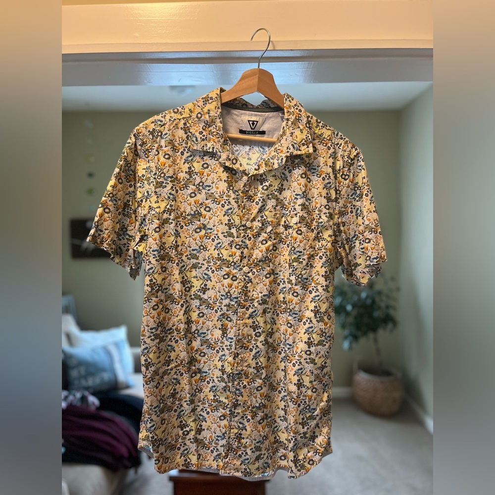 VISSLA button down